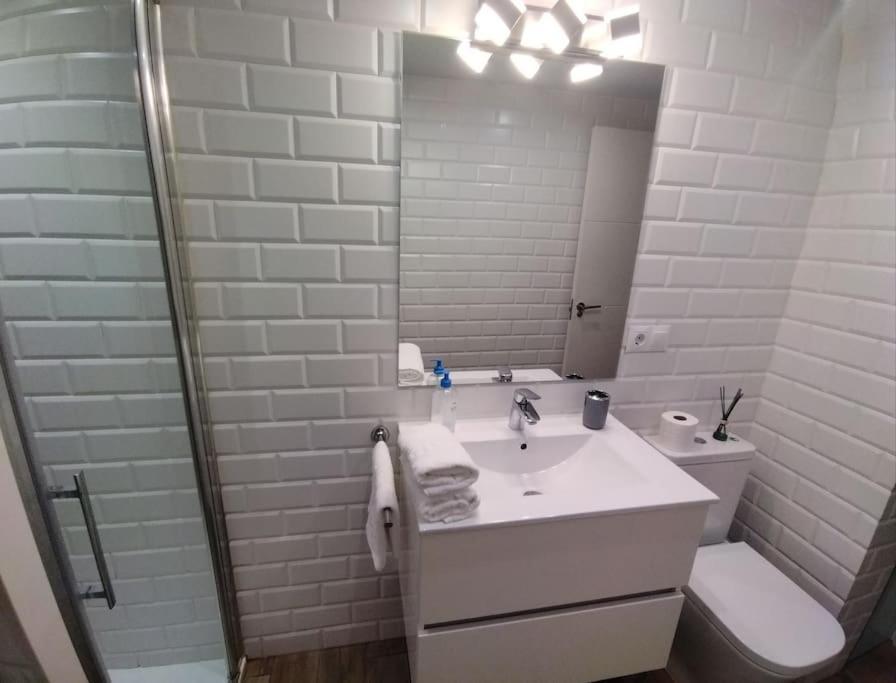 Ferienwohnung Bonito Piso Recien Reformado Con Zona De Parking Almuñécar Exterior foto