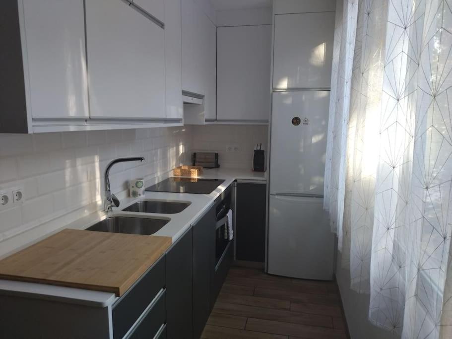 Ferienwohnung Bonito Piso Recien Reformado Con Zona De Parking Almuñécar Exterior foto